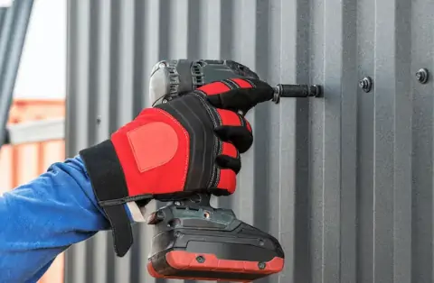 Travaux de zinguerie - Sallenôves